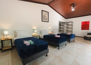 triple occupancy ensuite bath